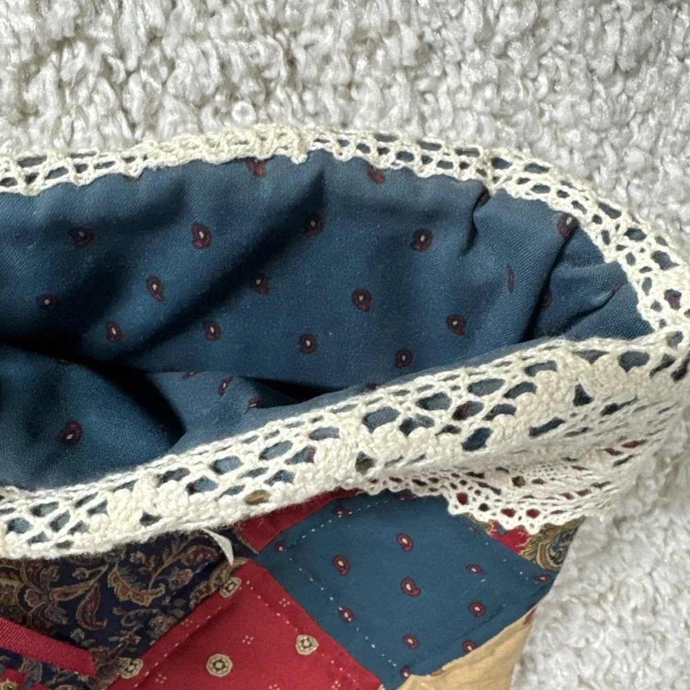 VINTAGE Quilt Lace CHRISTMAS STOCKING Hand Stitched Cottagecore‎